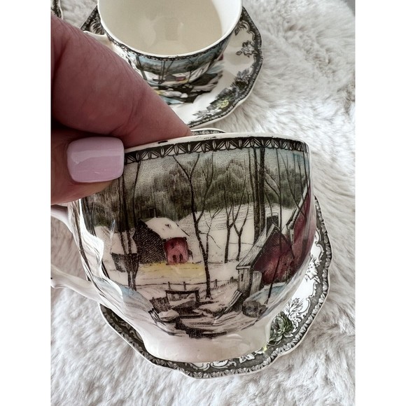 4 CUP &SAUCERS THE ICE HOUSE THE FRIENDLY VILLAGE MADE IN ENGLAND JOHNSON BROS - Picture 3 of 6